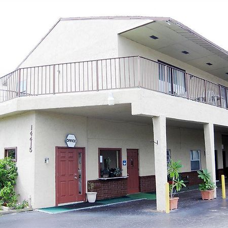Sandrift Motel Себастиан Екстериор снимка