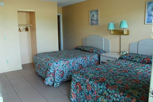 Sandrift Motel Себастиан Екстериор снимка