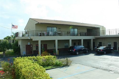 Sandrift Motel Себастиан Екстериор снимка